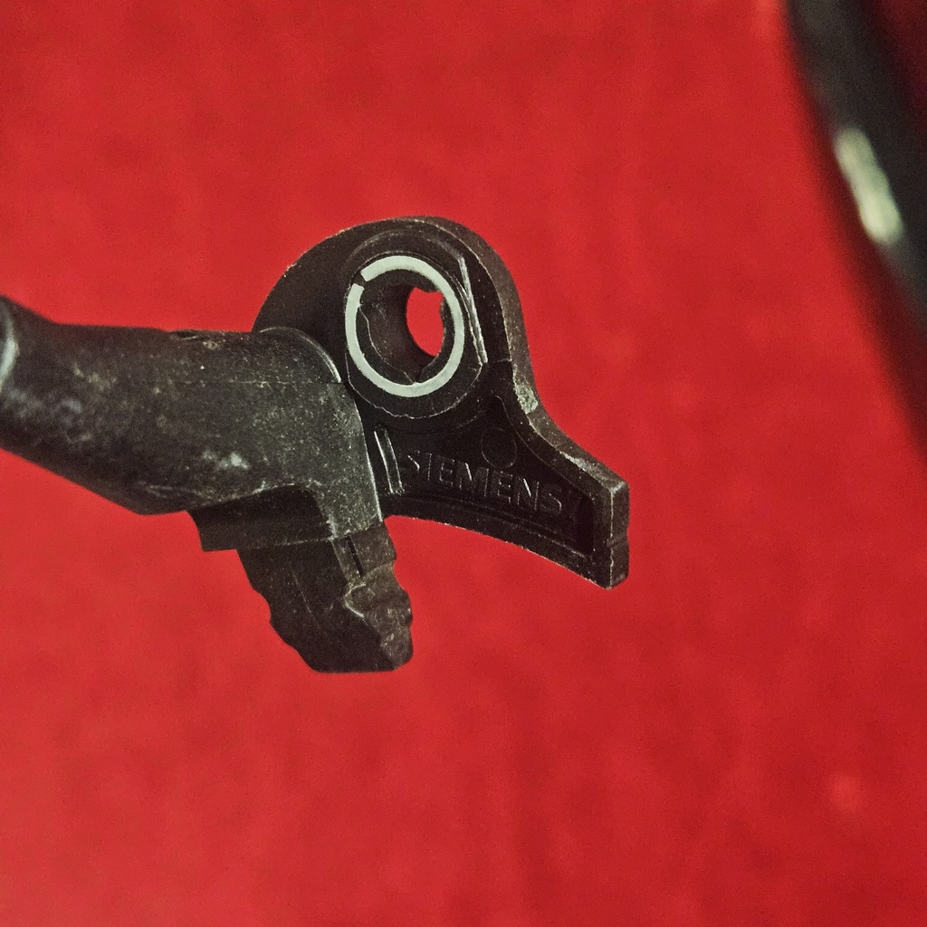 ABS Sensor vorne C4 NOS